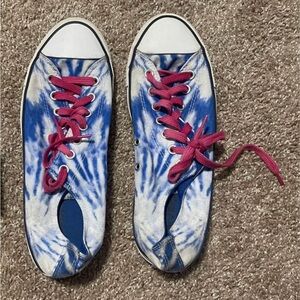 Converse All-Stars Blue Tie Dye Chucks